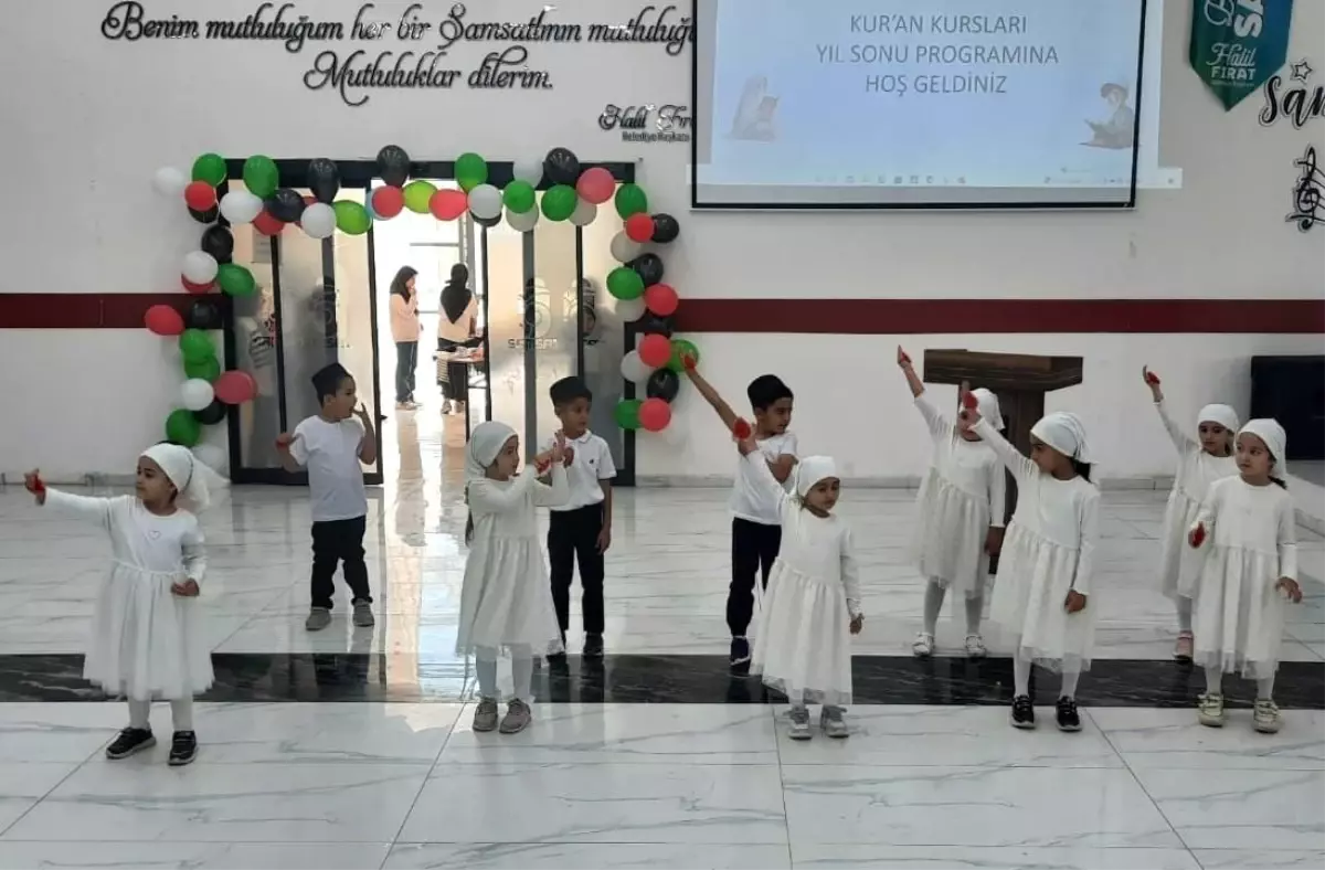Samsat'ta Kur'an Kursu Öğrencilerinin Yılsonu Programı Düzenlendi