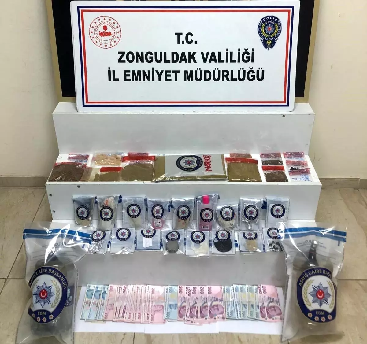 Zonguldak'ta Uyuşturucu Operasyonu: 3 Tutuklama