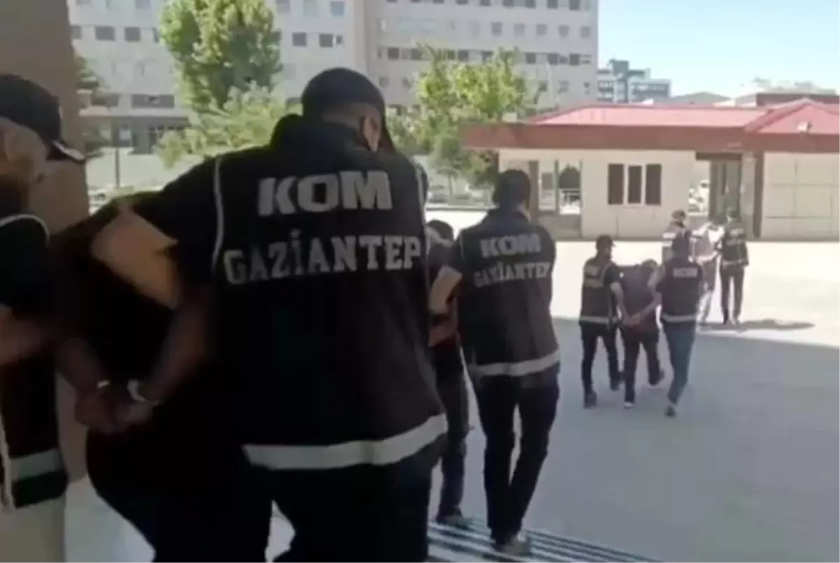 Gaziantep'te Tefecilik Operasyonu: İki Tutuklama