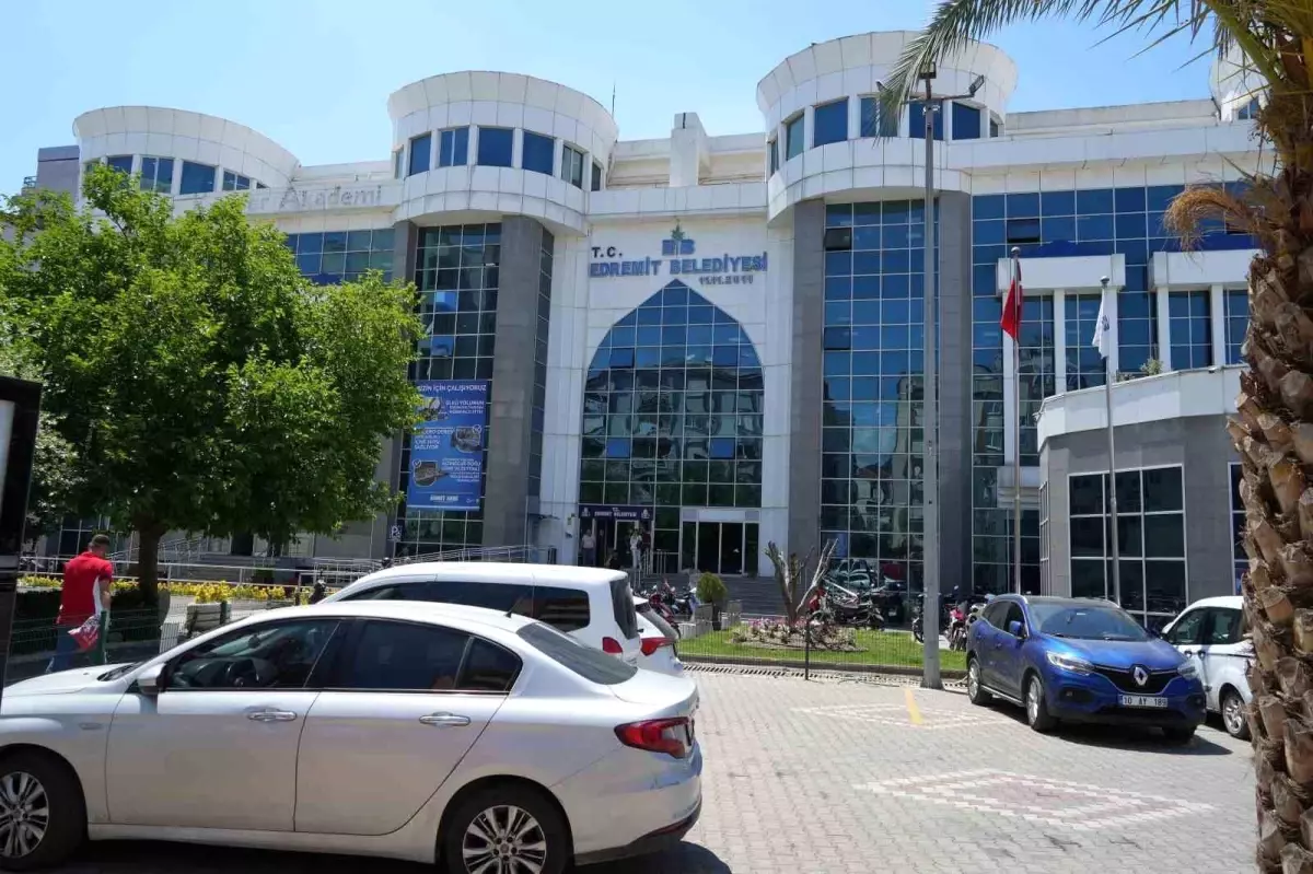 Balıkesir'de CHP'li Belediyeye Usulsüzlük Operasyonu