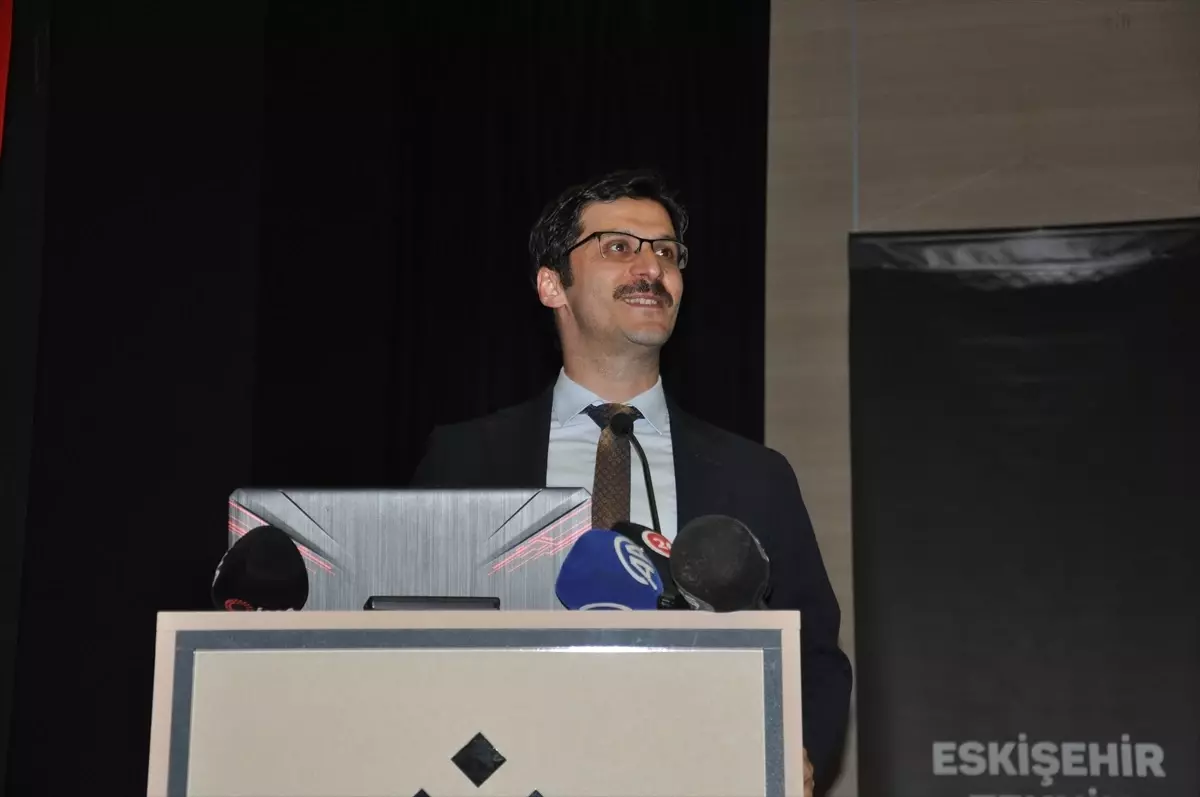 Halk Sağlığı Bilgi Yarışması Finali Eskişehir'de Gerçekleşti