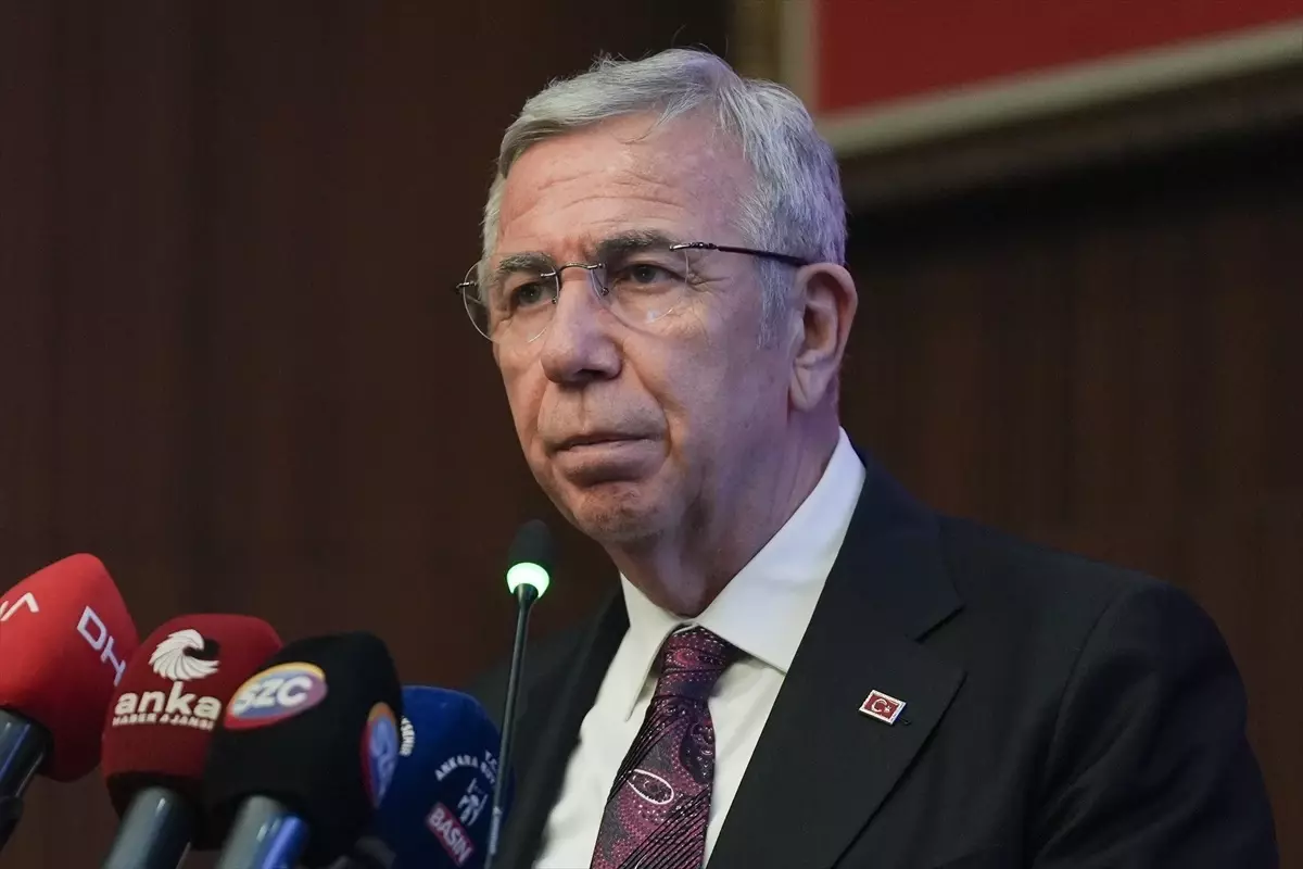 ABB Başkanı Yavaş, "Dışişleri Şehitleri Anıtı ve Anı Mekanı Fikir Projesi Yarışması"nın ödül töreninde konuştu Açıklaması