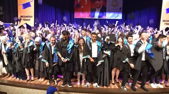 Selçuk Üniversitesi İletişim Fakültesi Mezuniyet Töreni