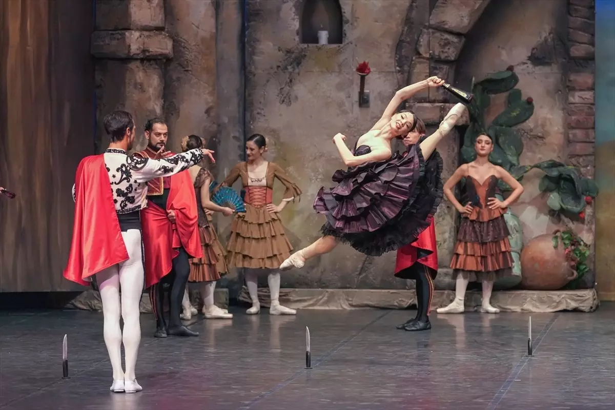 Antalya DOB'dan Don Kişot Balesi