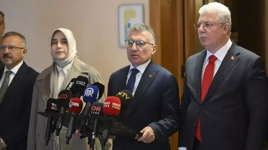 AK Parti'den Numan Kurtulmuş'a Adaylık Başvurusu