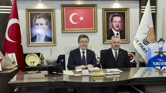 Bakan Yumaklı Rize'de Temaslarda Bulundu