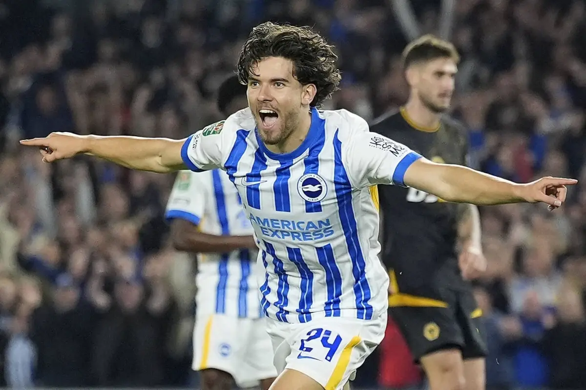 Premier Lig'de forma giyen Türk futbolcuları üzen haber