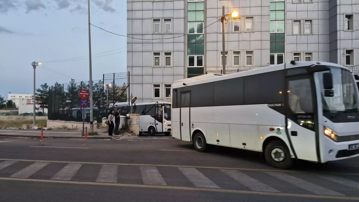 Duruşmada 4 Sanığa 3 Yıl 6 Ay Hapis Cezası