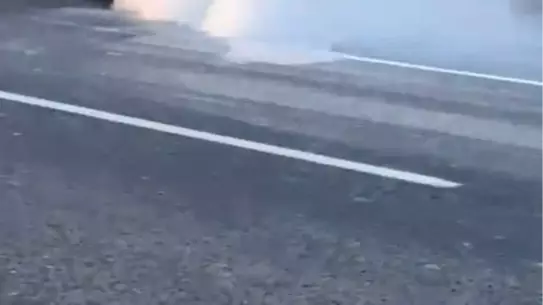 Tofaş Araç Yangını: Vatandaşlar Yangını Söndürdü