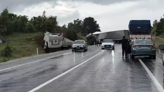 Konya'da iki trafik kazası: 5 yaralı