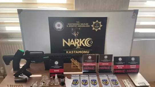 Taşköprü'de Uyuşturucu Operasyonu: 2 Gözaltı