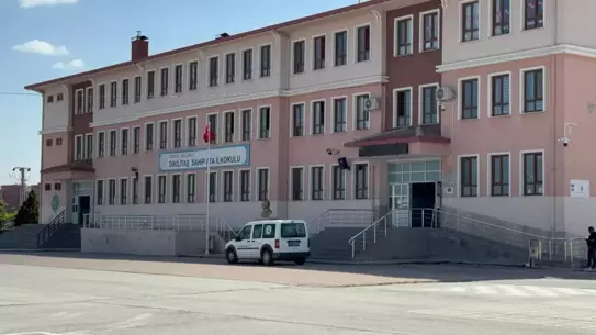 Okulda Boğulma Olayı: Yusuf T. Yoğun Bakımda