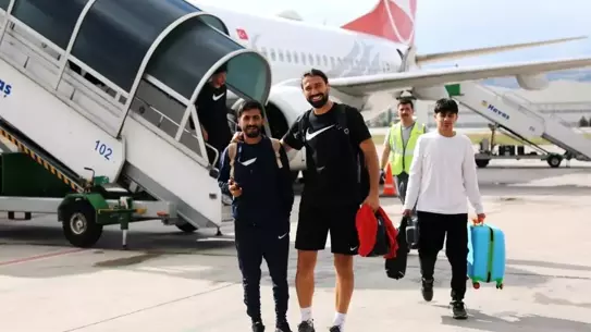 Vanspor, Play-Off İçin Kayseri'ye Özel Uçakla Geldi