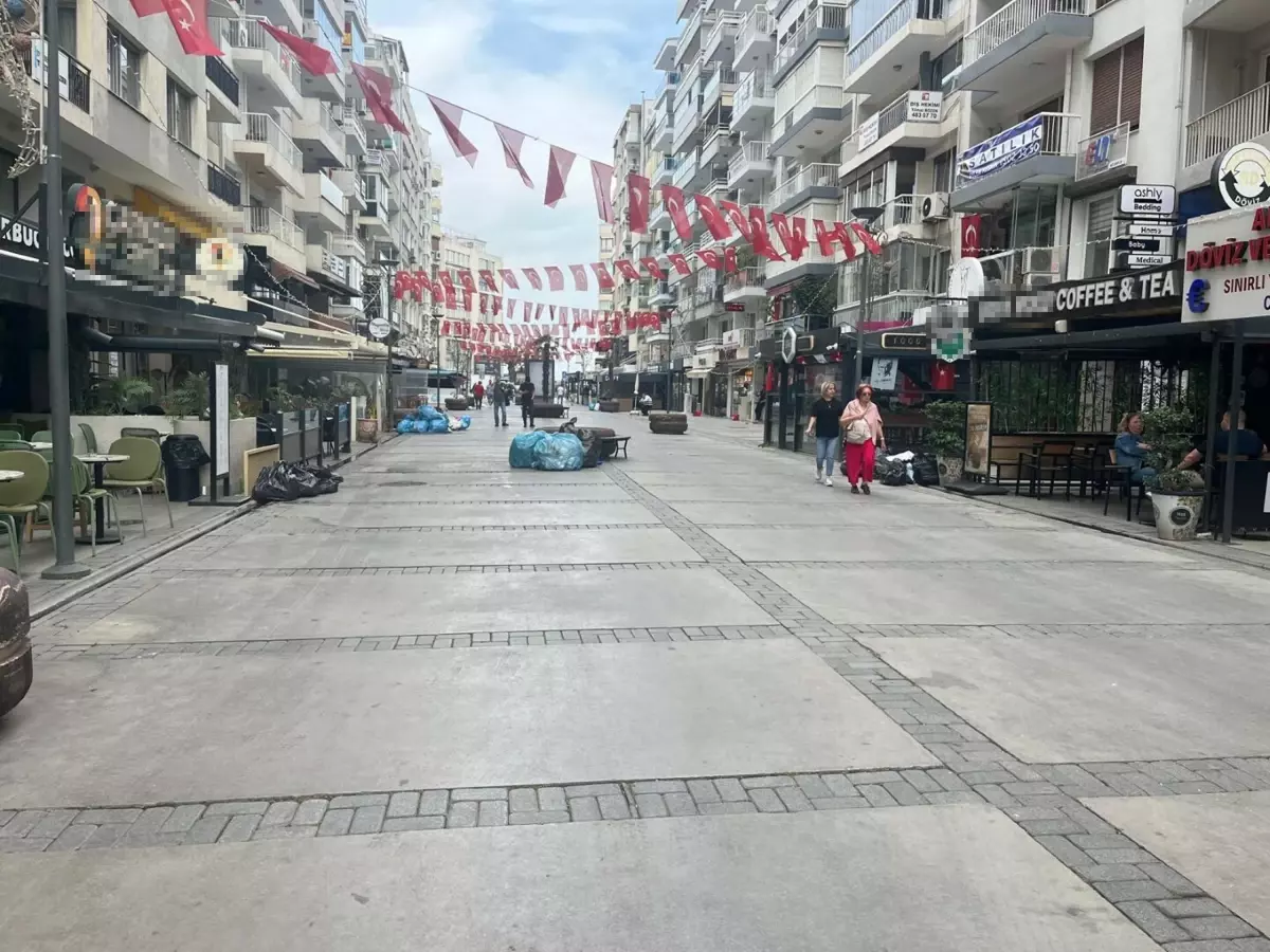 İzmir'de Belediye İşçileri Grevde