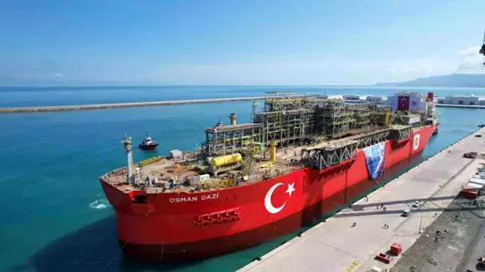 Osman Gazi Gemisi Filyos Limanı'nda