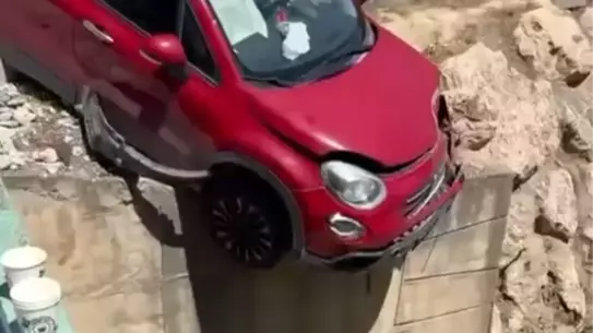 Tarsus'ta Kaza: 3 Yaralı, Olayın Boyutu Korkutmadı