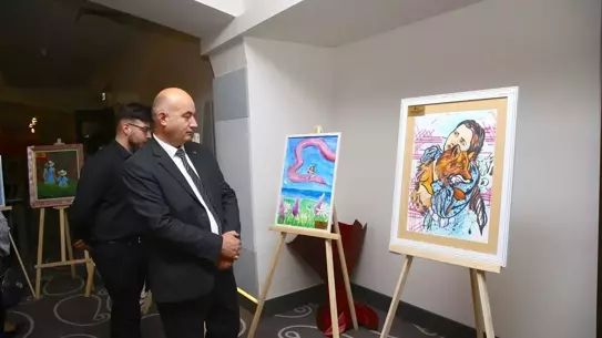 Bakü'de Lösemi Hastası Çocuklara Destek Kermesi