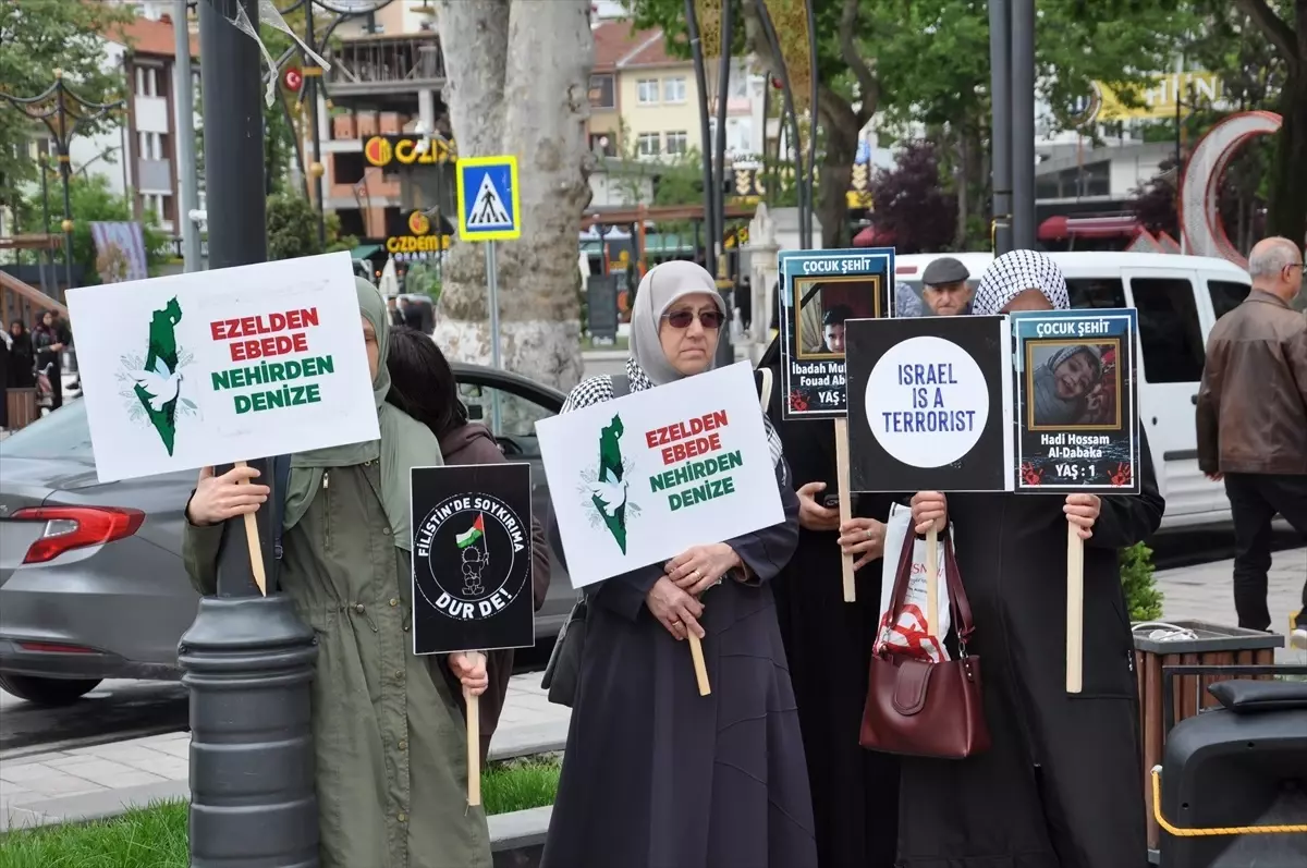 "Mavi Marmara" saldırısında hayatını kaybedenler Kütahya'da anıldı