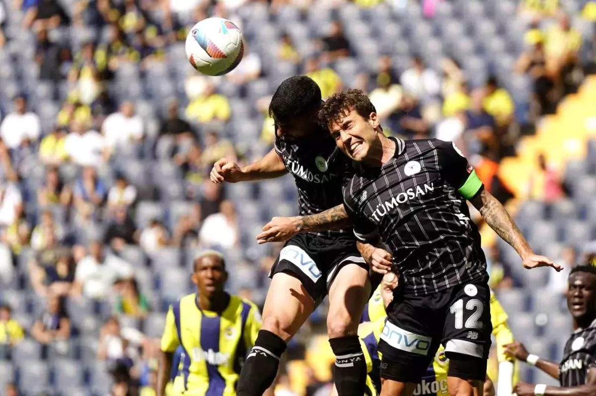 Konyaspor İlk Yarıda Önde