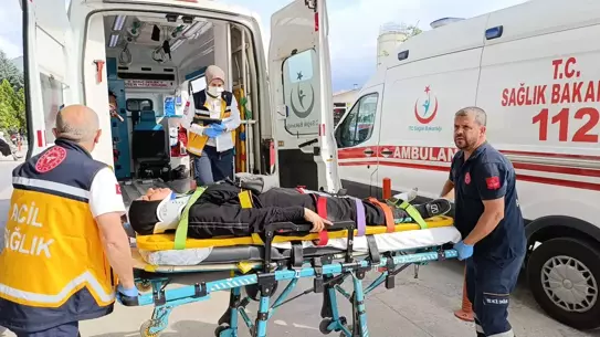 İnegöl'de Motosiklet Kazası: 3 Yaralı