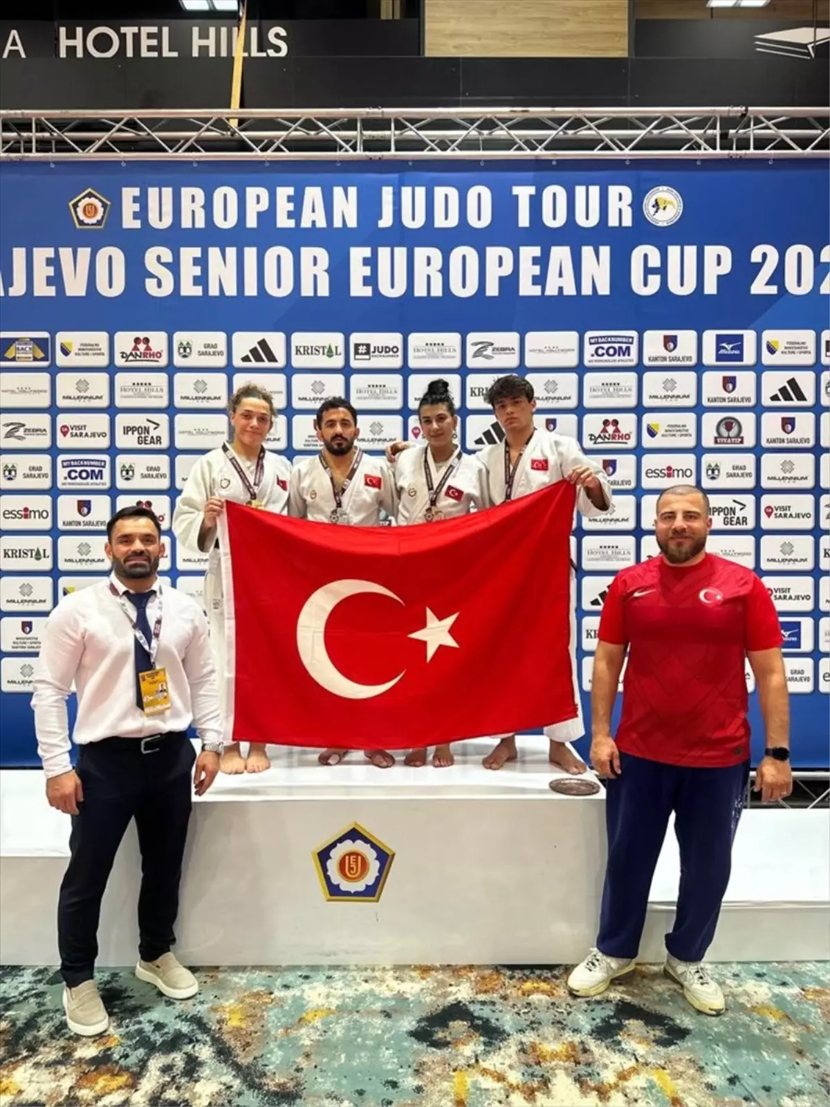 Milli Judocular Bosna'dan 4 Madalya İle Döndü