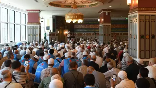 Hac, İman ve Ahlak Okulu