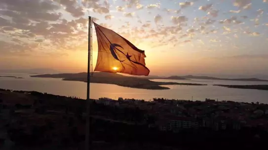 Cennet Tepesi'nde Kartpostal Gibi Manzara