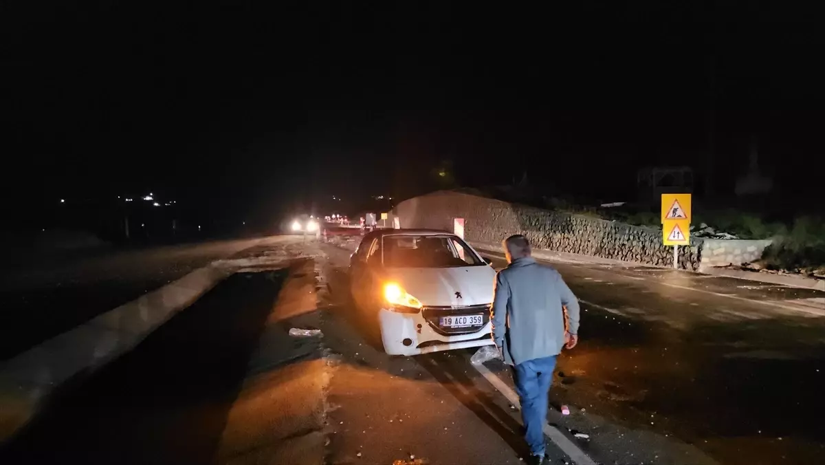 Çorum'da Otomobil Devrildi: 3 Yaralı