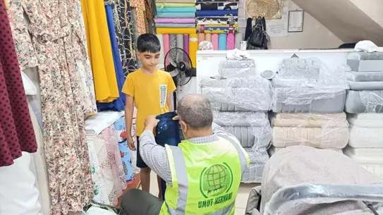 Viranşehir'de Bayram İçin Kıyafet Yardımı