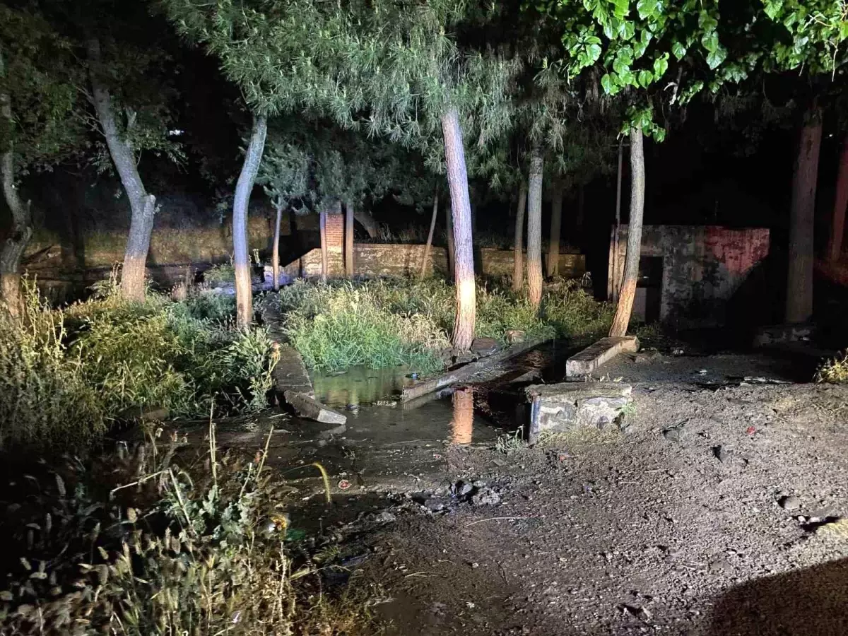 Manisa'da 26 Yaşında Genç Ölü Bulundu