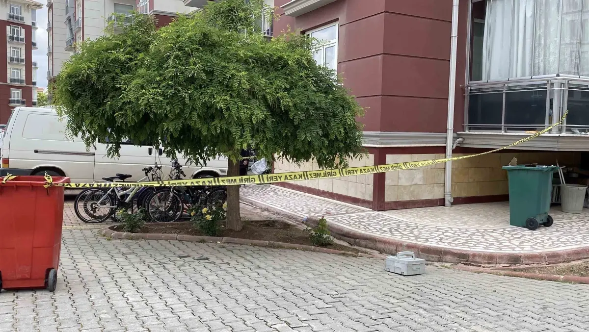 Konya'da Çocuk Düşerek Hayatını Kaybetti