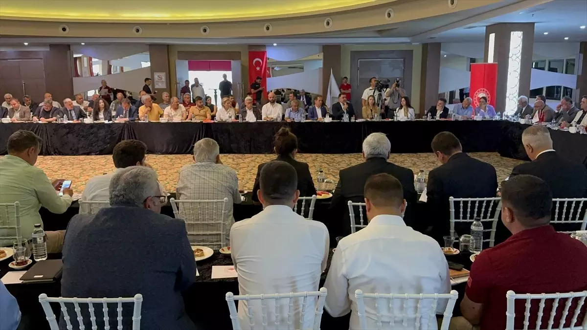Zirai Don Araştırma Komisyonu Adana'da Toplandı