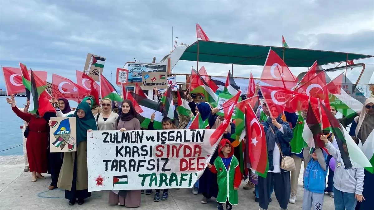 "Mavi Marmara" saldırısında hayatını kaybedenler Sinop'ta anıldı