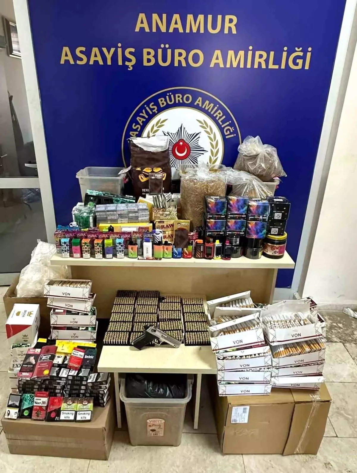 Mersin'de Kaçakçılık Operasyonu: 3 Gözaltı