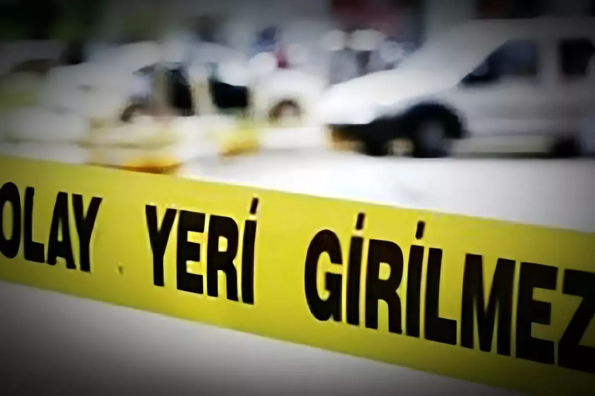 14 Yaşındaki Çocuk Ailesine Saldırdı