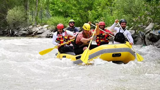 Erzurum'da Rafting Keyfi