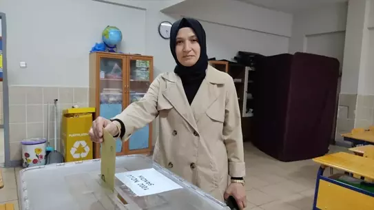 Gökçeli Mahallesi'nde İlk Kadın Muhtar Seçildi