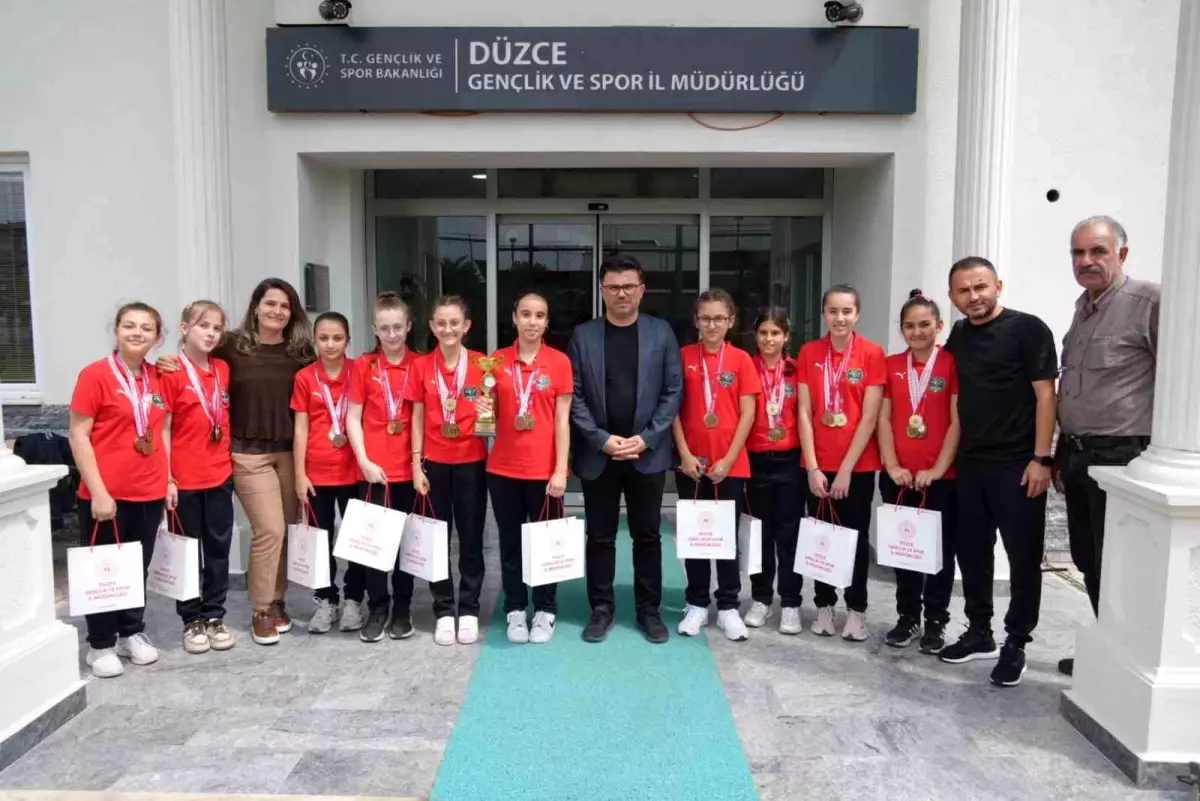 Hürriyet Ortaokulu'ndan Başarılı Ziyaret