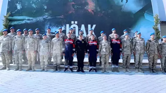 Trabzon İtfaiyesi'nden Su Altı ve Üstü Arama Kurtarma Ekibine Kurs