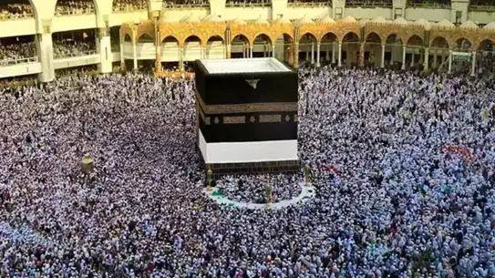 Hac İhlalleri: 75 Bin Kişi Geri Gönderildi