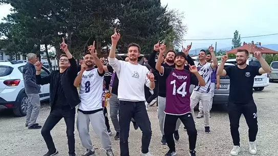 Kınıkspor, 1. Amatör Lig'e Yükseldi