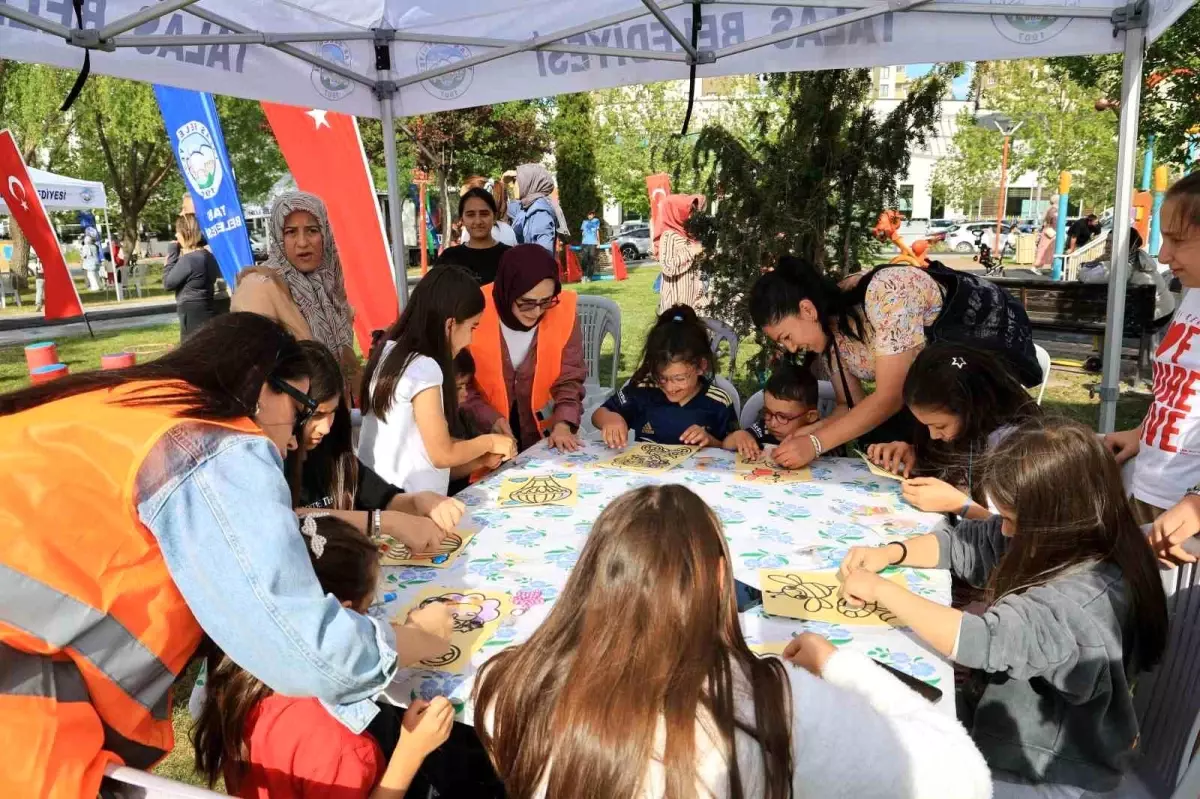 Talas'ta Çocuk Oyunları Şenliği Coşkusu