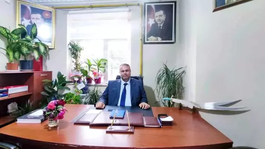 AK Parti İlçe Başkanı'ndan Sakaryabaşı Mesire Havuzu Açıklaması