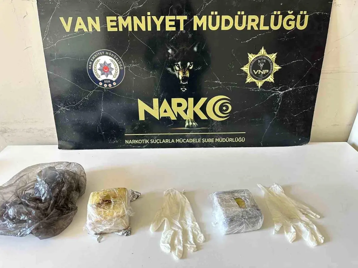 Van'da 2,5 Kilo Uyuşturucu Ele Geçirildi
