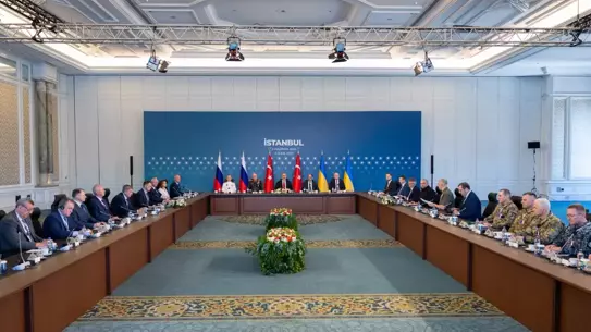 Rusya-Ukrayna Görüşmeleri İstanbul'da Başladı