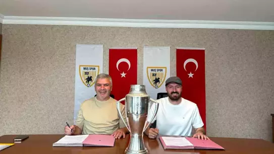 Muşspor, Fatih Çardak ile devam kararı aldı