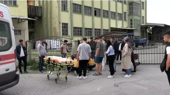 Tavşanlı'da Trafik Kazası: 2 Yaralı