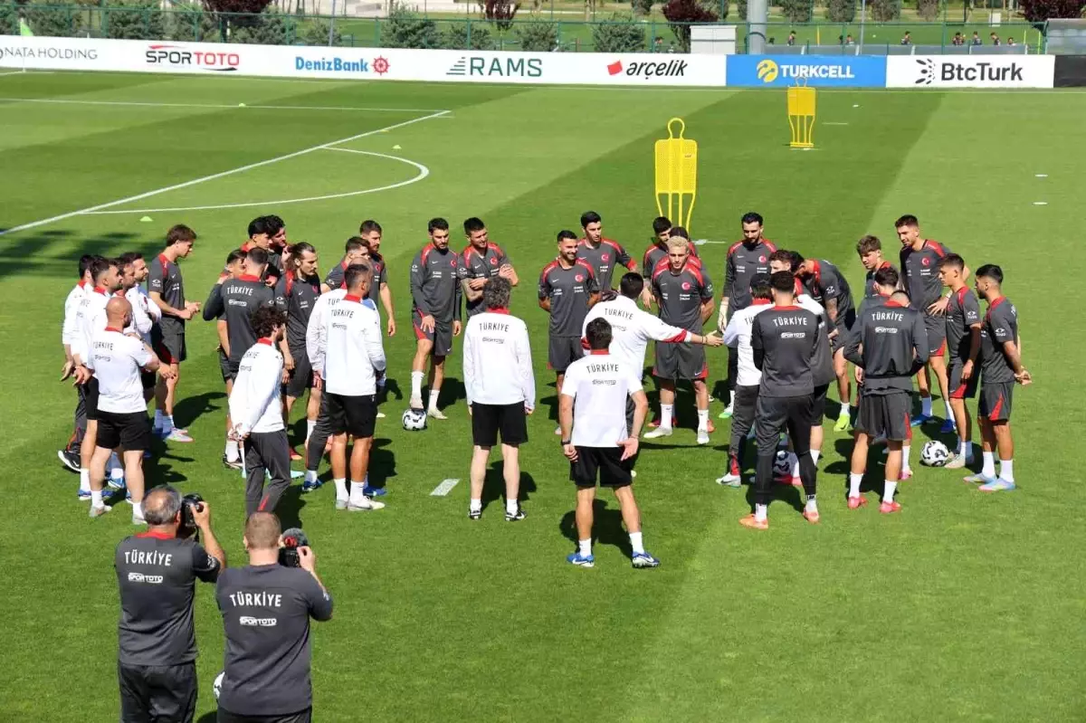 A Milli Takım'da Sakatlıklar, 3 Oyuncu Kadrodan Çıkarıldı
