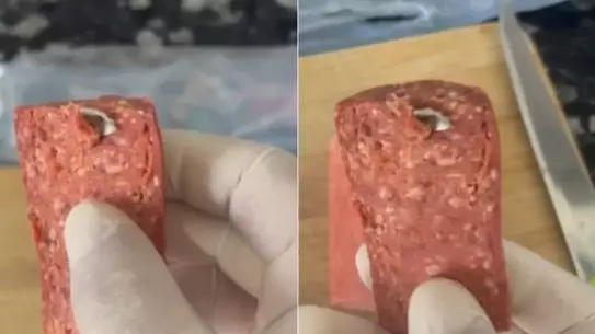 Marketten alınan sucuktan çıkan şok etti