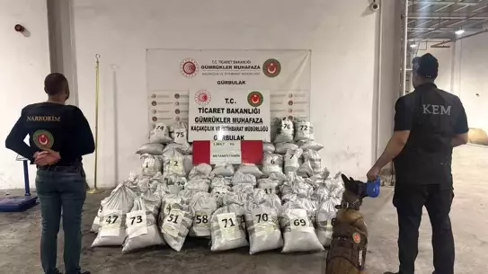 Gürbulak'ta 1.87 Ton Metamfetamin Ele Geçirildi